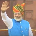 രാജ്യം സ്വാതന്ത്ര്യദിനാഘോഷ നിറവിൽ;  ചെങ്കോട്ടയിൽ പതാക ഉയർത്തി മോദി