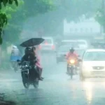 വേണാട് എക്‌സ്പ്രസില്‍ രണ്ട് സ്ത്രീകള്‍ കുഴഞ്ഞുവീണു