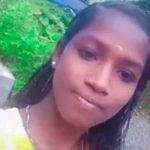 വീട്ടില്‍ക്കയറി യുവതിയുടെ ദേഹത്ത് പെട്രോളൊഴിച്ചു കത്തിച്ച ശേഷം യുവാവും തീകൊളുത്തി മരിച്ചു