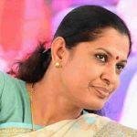 പഴയ സാധനം നൽകിയത് മേപ്പാടി പഞ്ചായത്തെന്ന് മുഖ്യമന്ത്രി; ‘സർക്കാർ നിർദ്ദേശത്തിന് വിരുദ്ധമായ നടപടി’